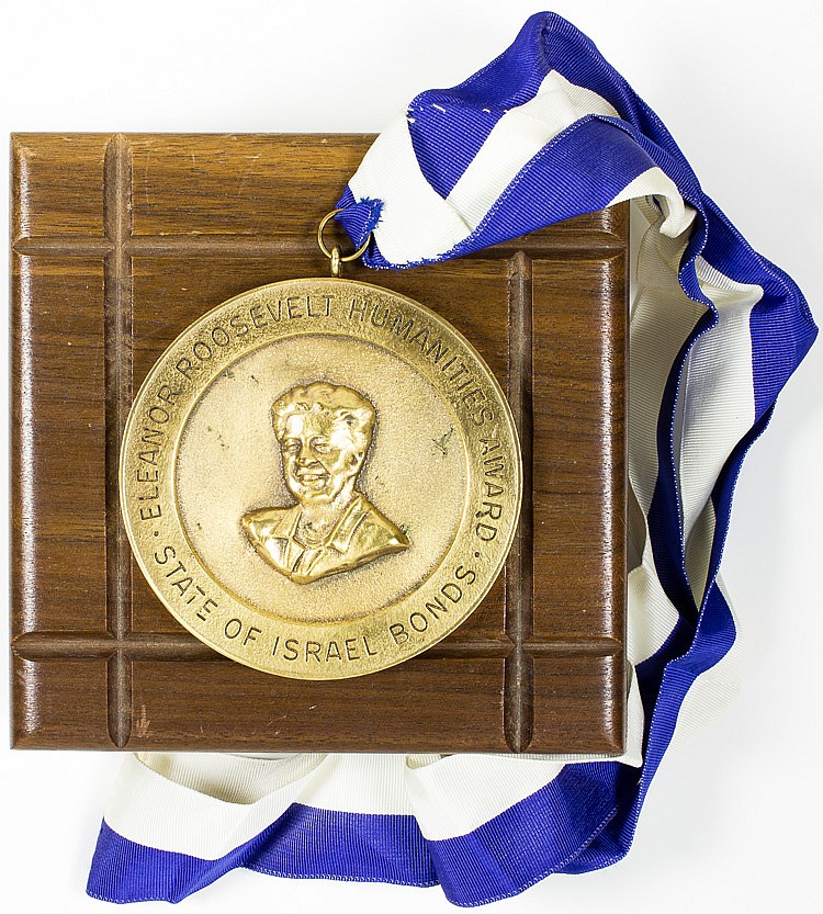 State of Israel Bonds medal 1976 front