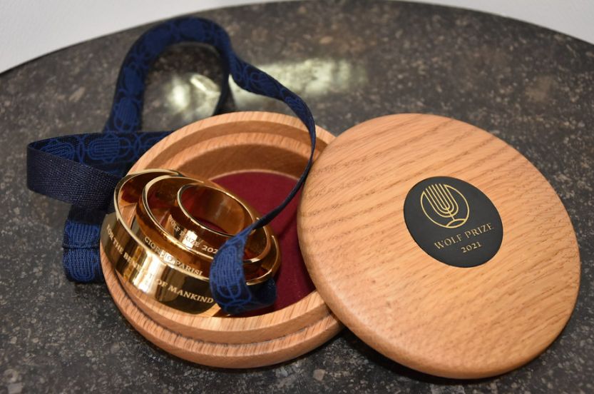 Wolf Prize for Physics 2021 