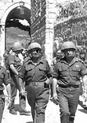 Dayan and Rabin during Six Day War