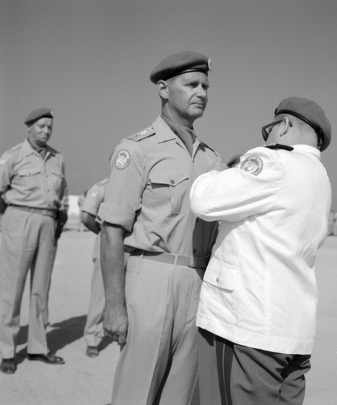 Award ceremonies UNEF medals