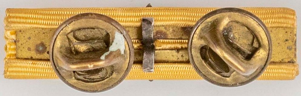 Back of Ribbon decoration of Valor with clasp